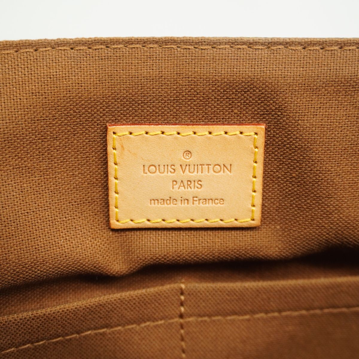 Louis Vuitton Shoulder Bag Monogram Beaubourg MM Brown — view 5