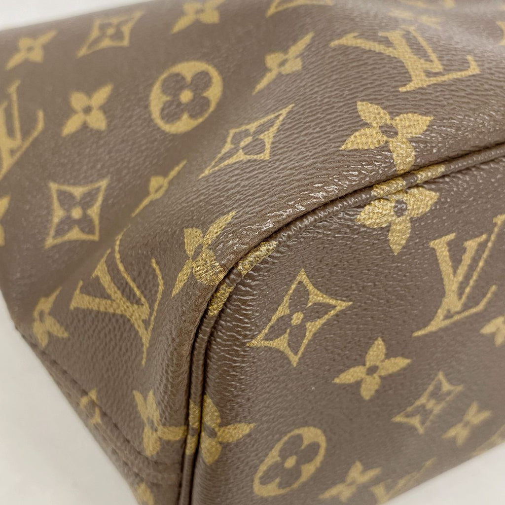 Louis Vuitton Tote Monogram Neverfull PM Pivoine — view 8