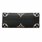 Louis Vuitton Handbag Monogram Empreinte Bicolor on the Go PM Black Beige 2-Way — view 3