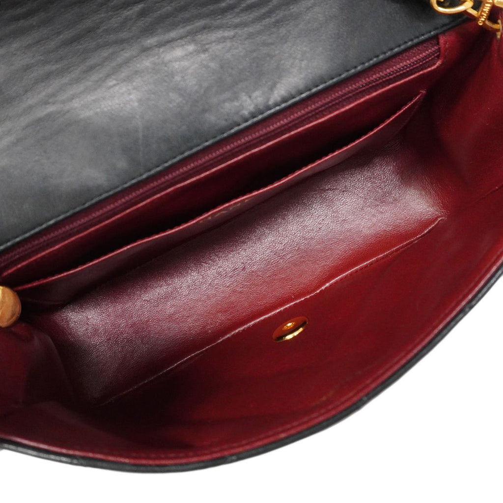 Chanel Shoulder Bag Diana Lambskin Black Gold — view 4