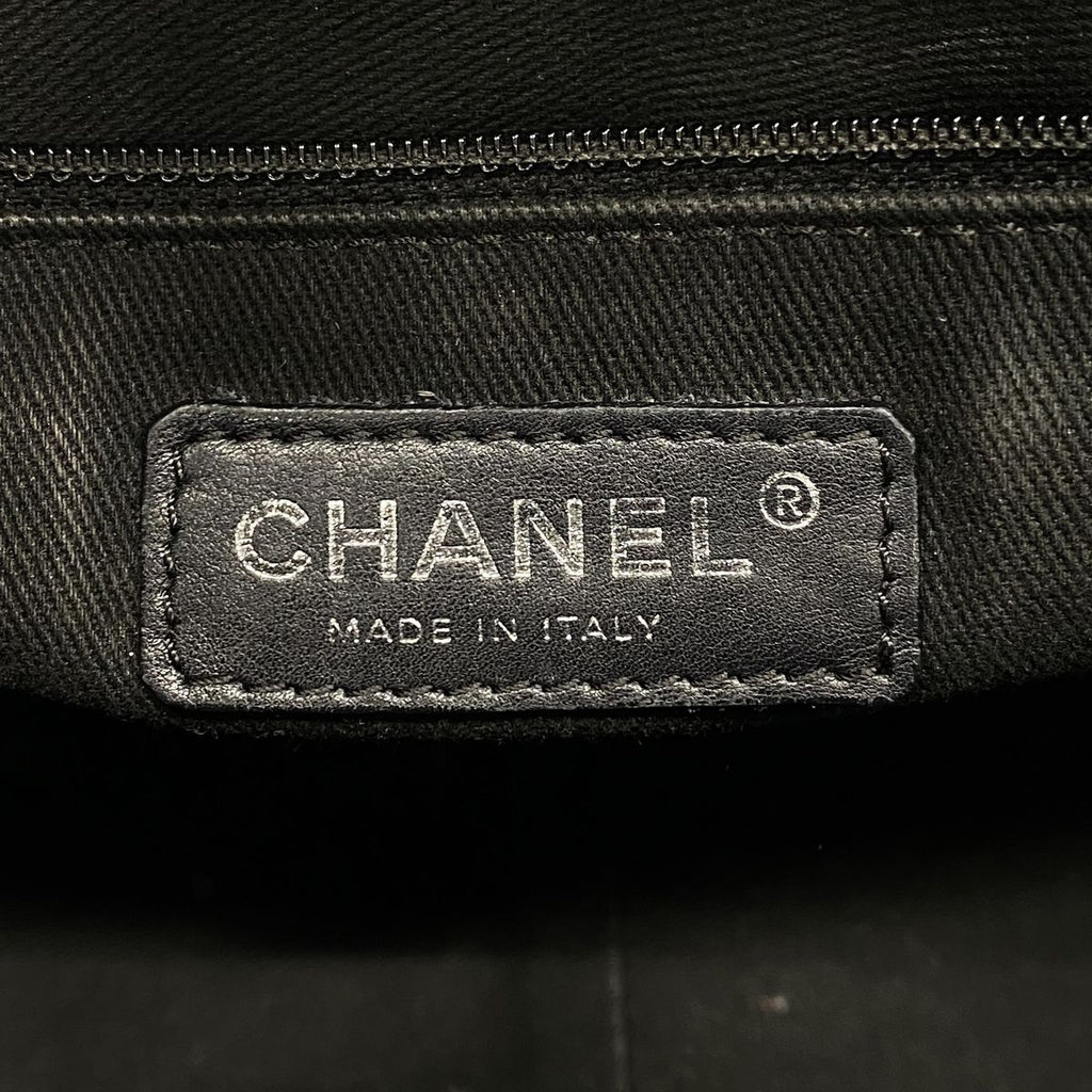 Chanel Chain Tote Quilted Caviar Leather Black Silver — view 5