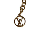 Louis Vuitton Essential V Necklace Gold Colored — view 5