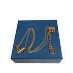 Louis Vuitton Essential V Necklace Gold Colored — view 8