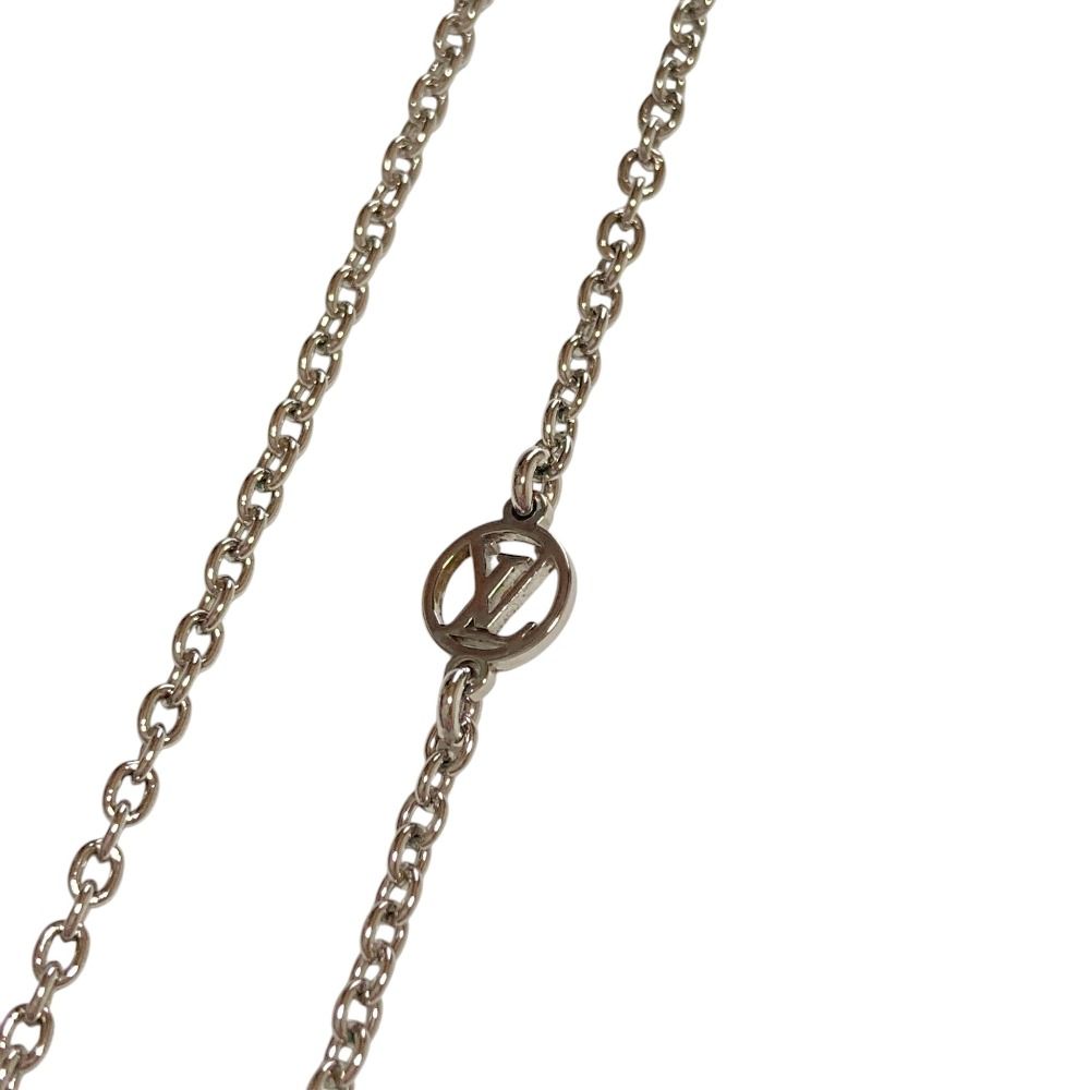 Louis Vuitton Essential V Chain Necklace Silver Colored — view 4