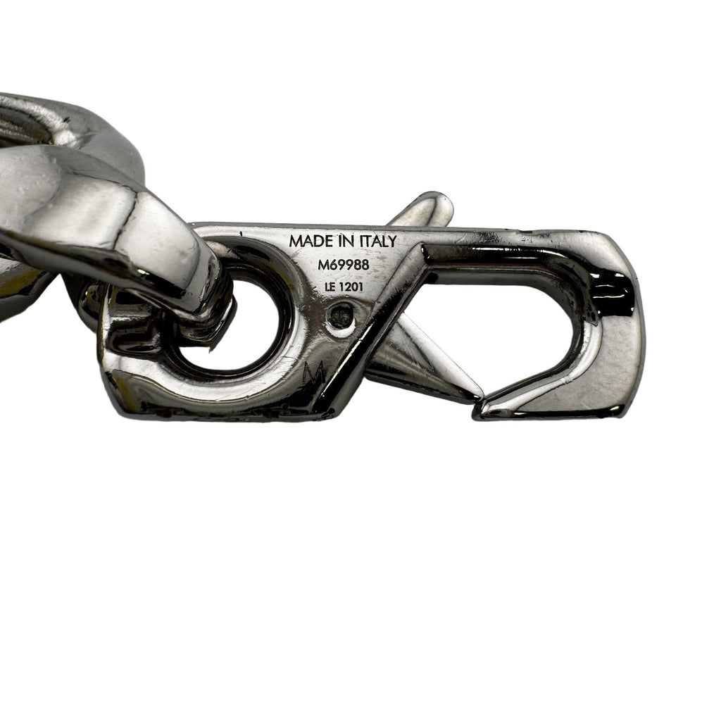 Louis Vuitton Bracelet LV Chain Links Monogram Metal Silver — view 3