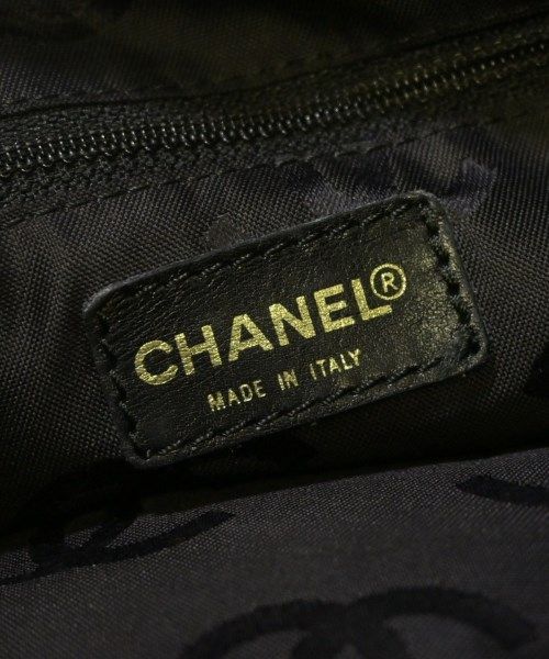 Chanel Handbag Black — view 4