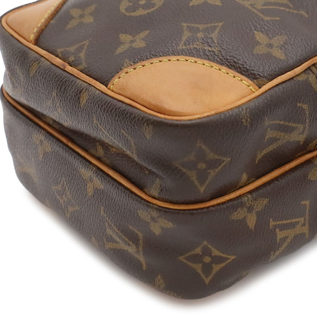 Louis Vuitton Monogram Amazon Shoulder Bag Pochette — view 3