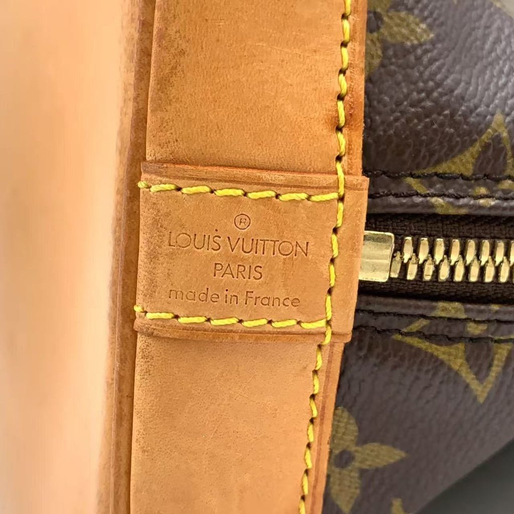 Louis Vuitton Alma PM Monogram Leather Brown Handbag Gold — view 4
