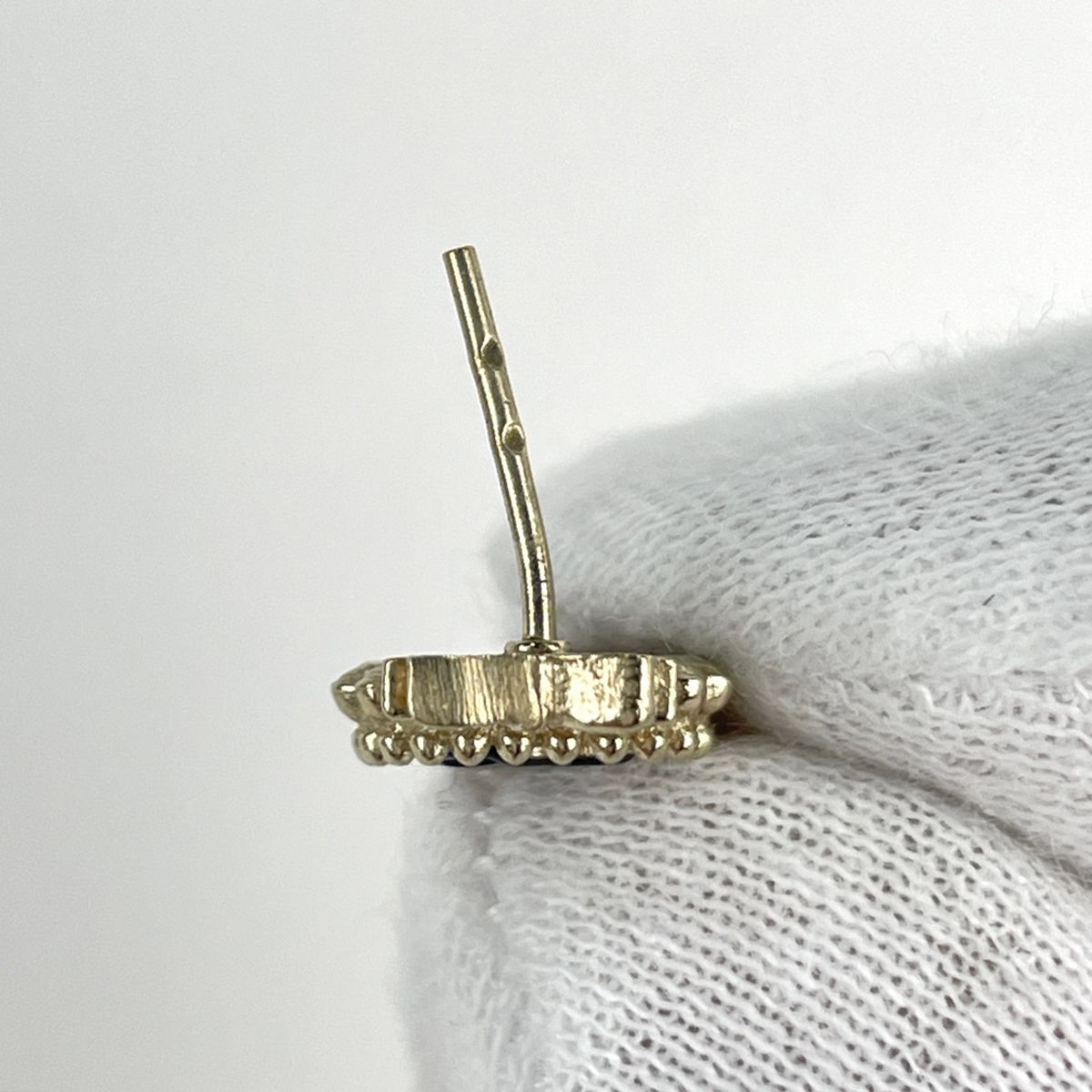 Chanel Earrings CC Logo Ribbon Gold Plated — view 4