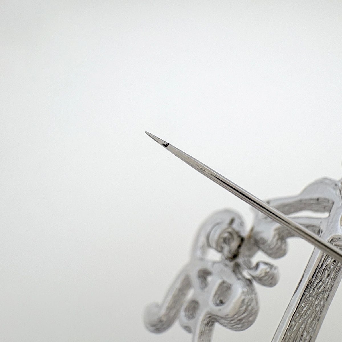 Dior Brooch Silver Plated Rhinestone — view 3