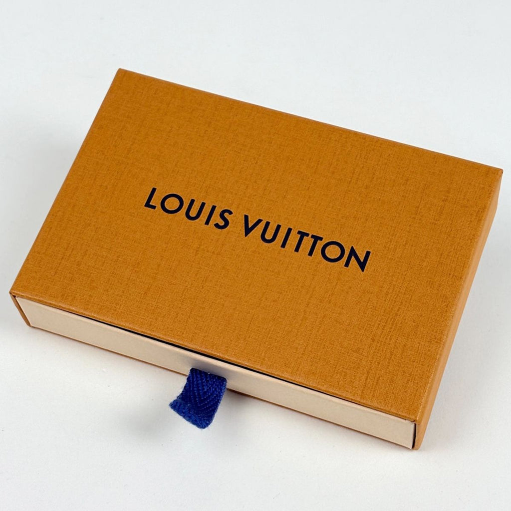 Louis Vuitton Card Case LV Charm Monogram Empreinte Noir — view 5