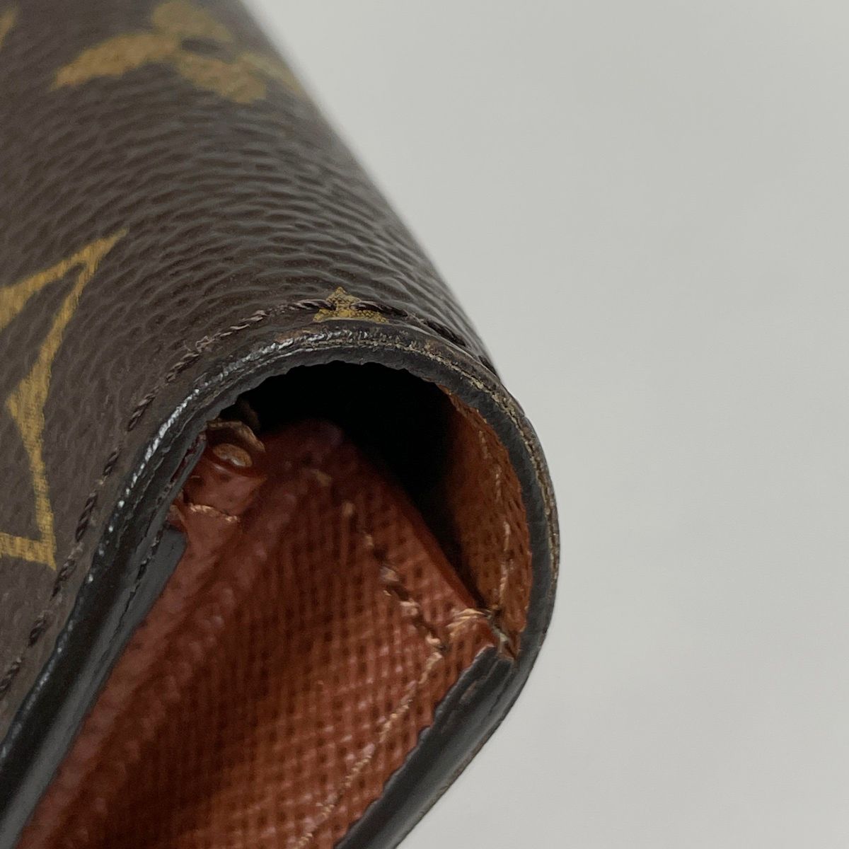 Louis Vuitton Portefeuille Brazza Wallet Bifold Monogram Brown — view 3