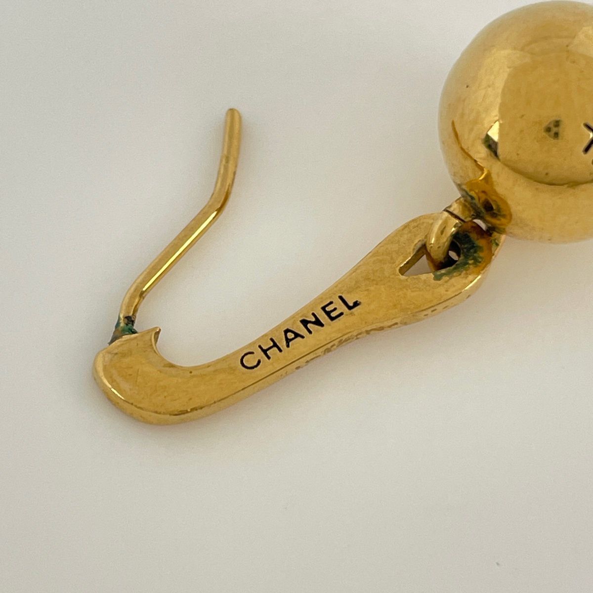 Chanel Earrings Swing Ball Sphere Gold Plated — view 5