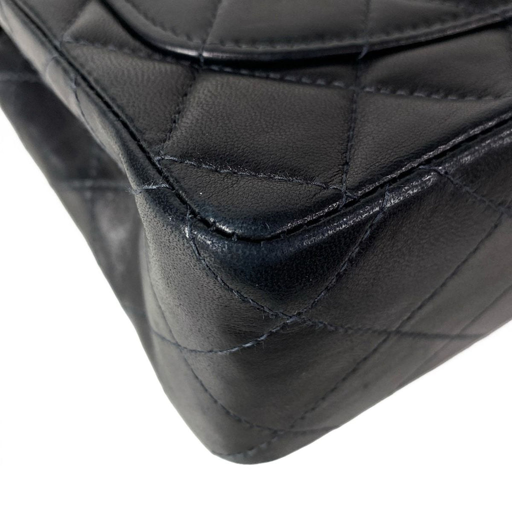 Chanel Shoulder Bag Mini Quilted Black Gold Chain Lambskin — view 8