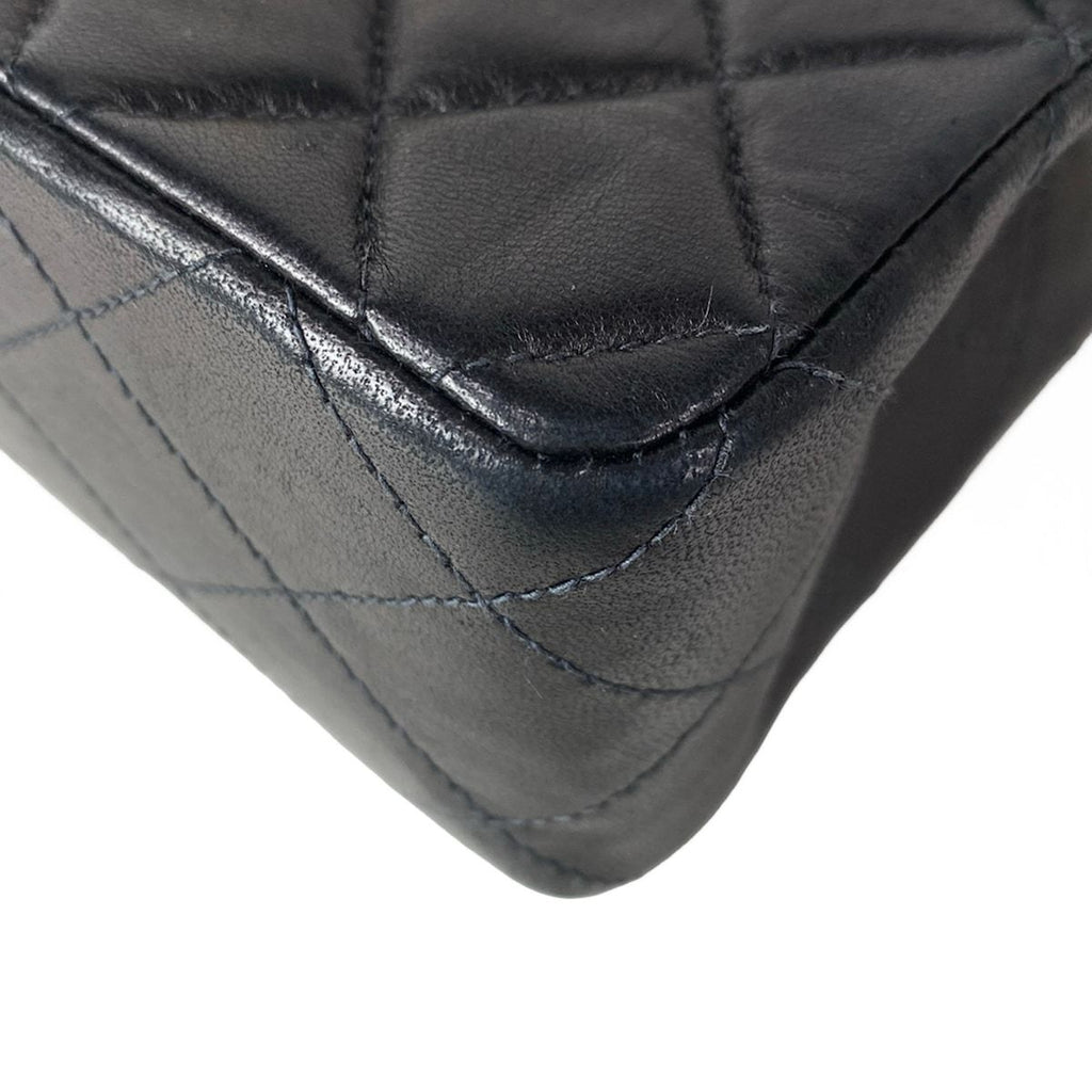Chanel Shoulder Bag Mini Quilted Black Gold Chain Lambskin — view 7