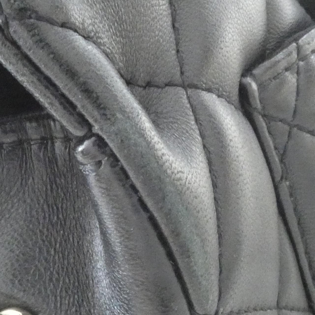 Chanel Shoulder Bag Black — view 4