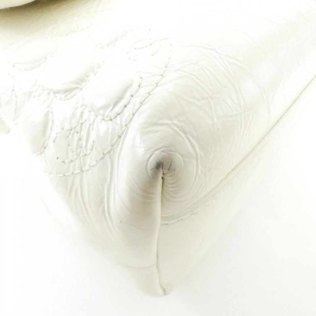 Chanel Shoulder Bag White — view 3