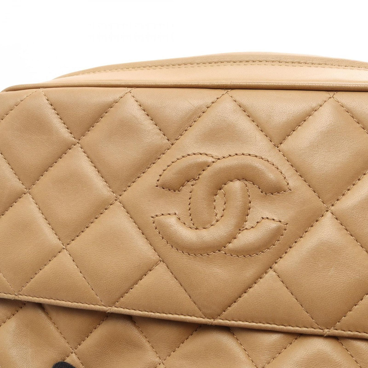 Chanel Shoulder Bag CC Logo Quilted Beige Lambskin Fringe Chain — view 8