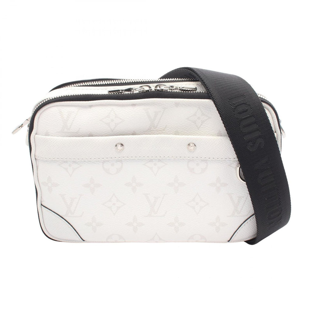 Louis Vuitton Shoulder Bag Alpha Messenger Taigarama Optic White Blanc Leather