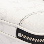 Louis Vuitton Shoulder Bag Alpha Messenger Taigarama Optic White Blanc Leather — view 5