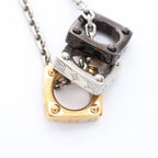 Louis Vuitton Necklace Monogram Gold — view 8