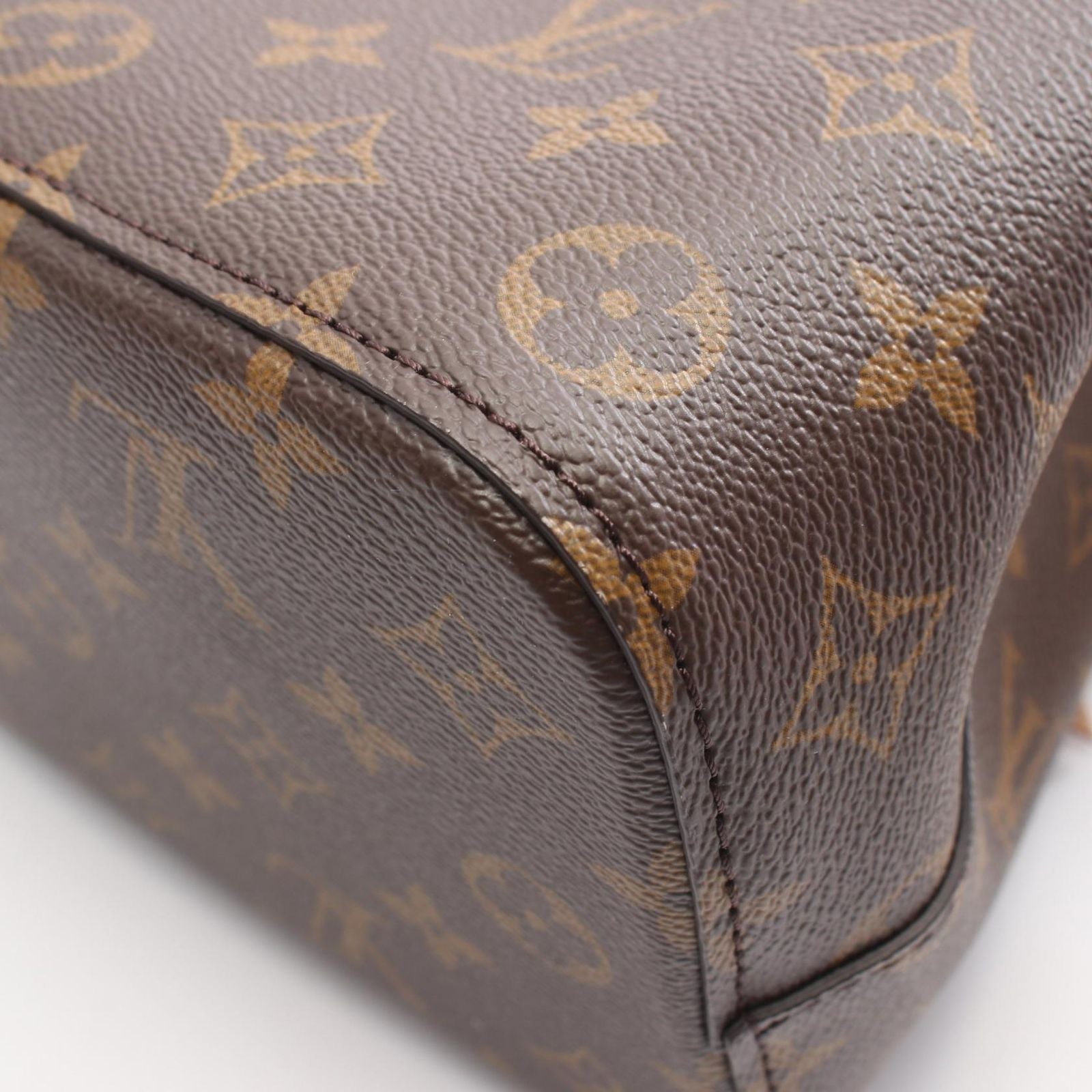Louis Vuitton Handbag Neo Noe BB Monogram Leather — view 5