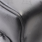Louis Vuitton Clutch Locker Dopp Kit Noir Leather — view 7