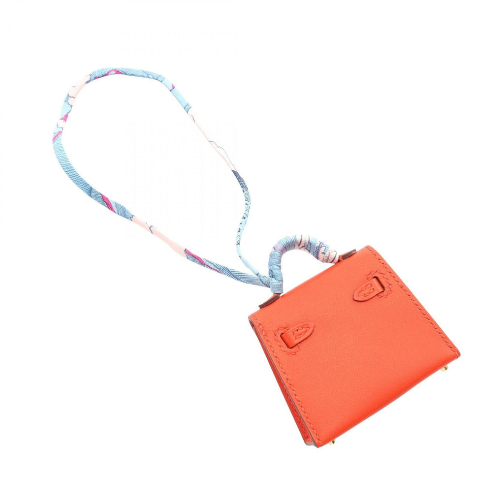 Hermes Charm Kelly Twilly Rose Jaipur Silk Necklace — view 2