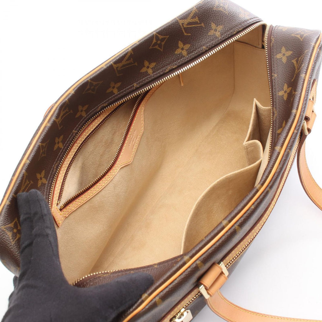 Louis Vuitton Shoulder Bag GM Monogram Leather GM — view 3