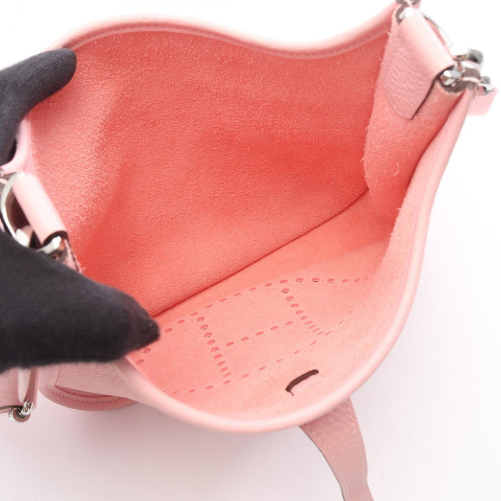 Hermes Shoulder Bag Evelyne 3 23 Rose Sakura Leather — view 3