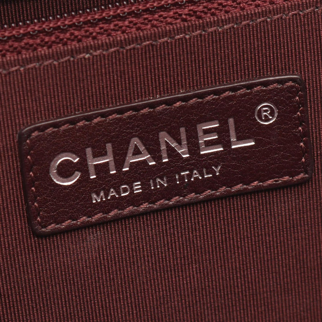 Chanel Shoulder Bag Coco Boy Red Leather Chain — view 4