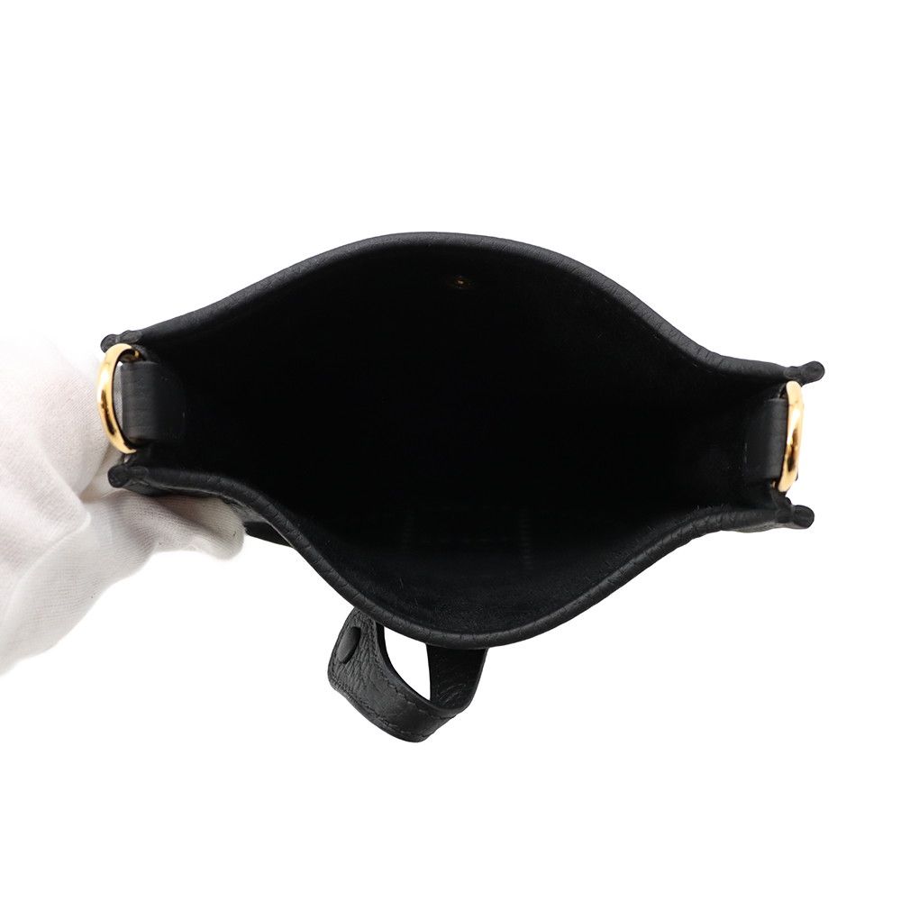 Hermes Shoulder Bag Evelyne TPM 111 Amazon Black Gold Taurillon Clemence — view 4