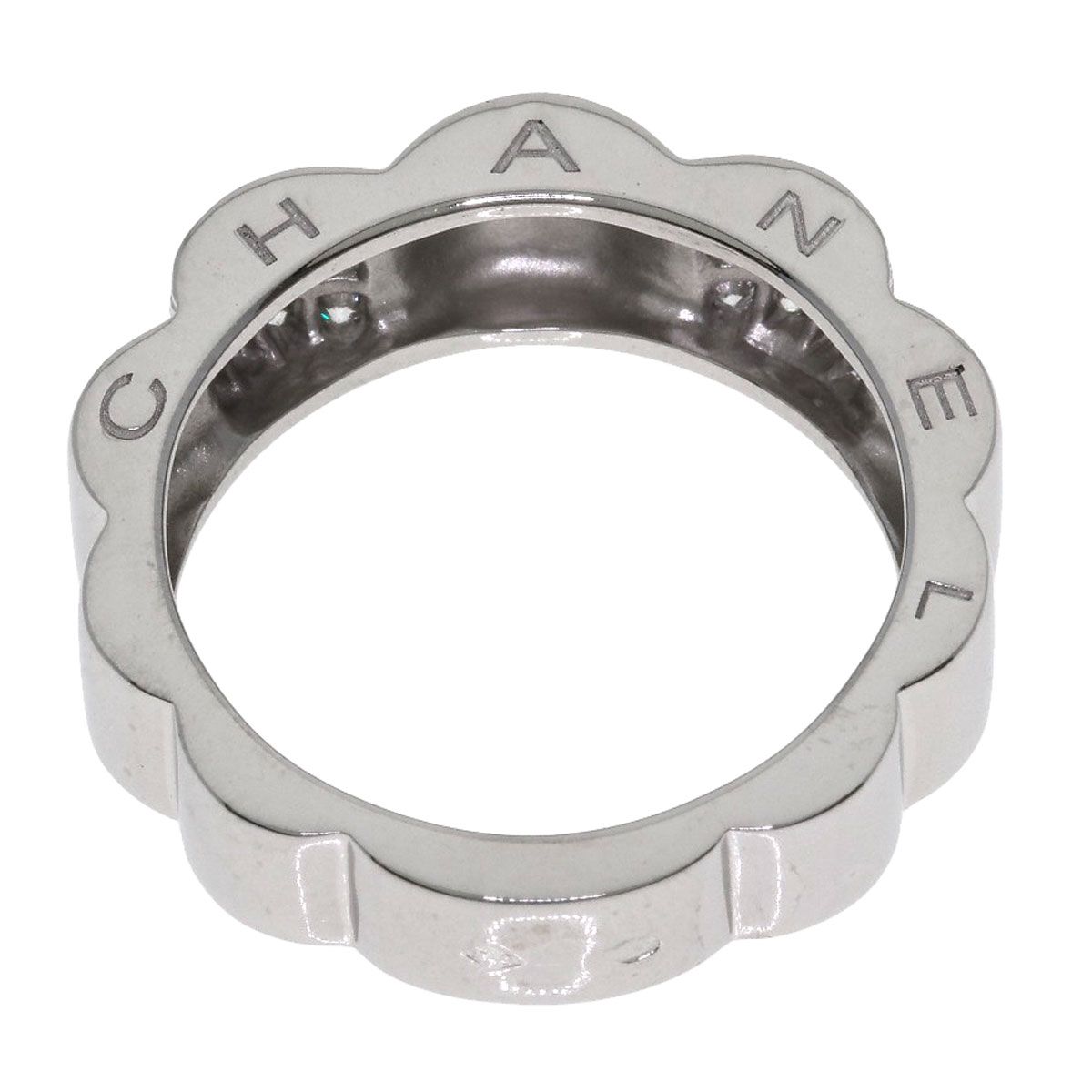 Chanel Pro Field Camellia Diamond 52 Ring 18K White Gold — view 4