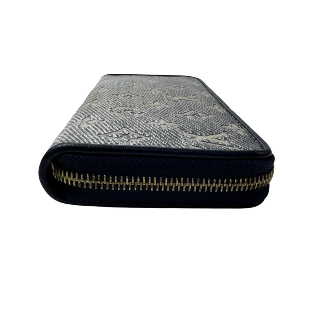 Louis Vuitton Zippy Wallet Monogram Jacquard — view 3