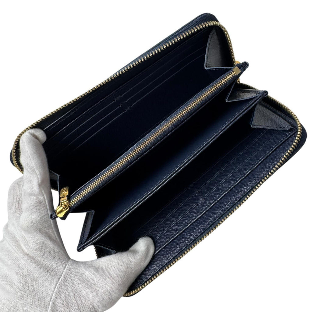 Louis Vuitton Zippy Wallet Monogram Jacquard — view 5