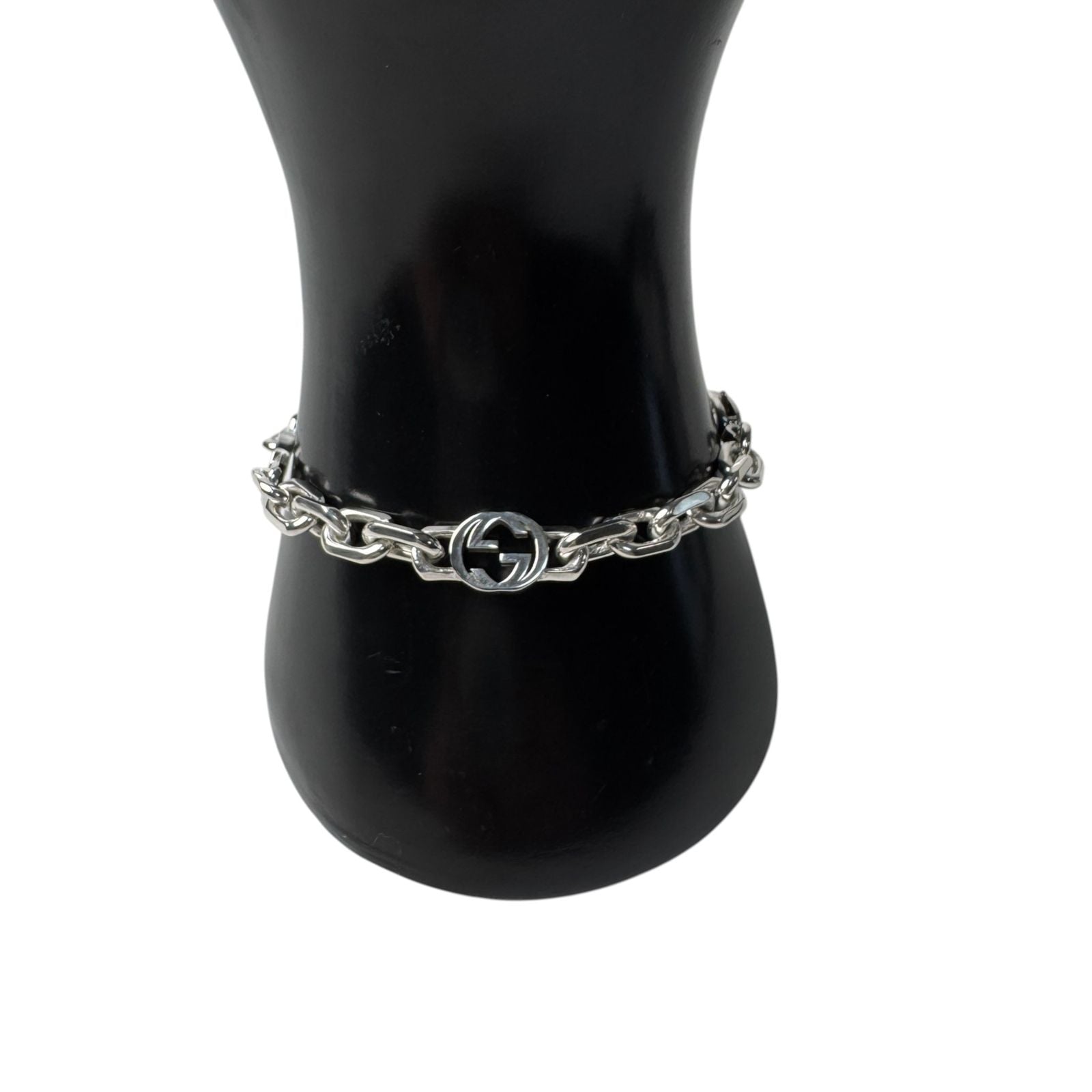 Gucci Interlocking G Chain Bracelet 18
