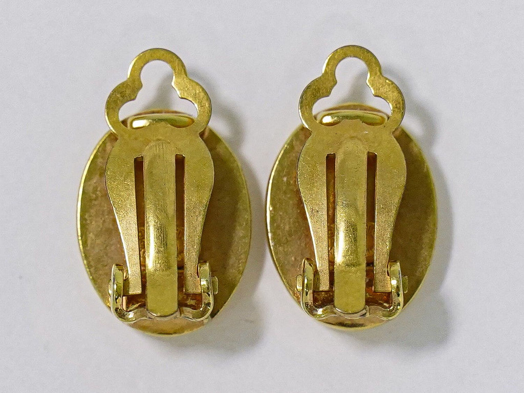 Chanel CC Logo Earrings Gold Plated — view 2