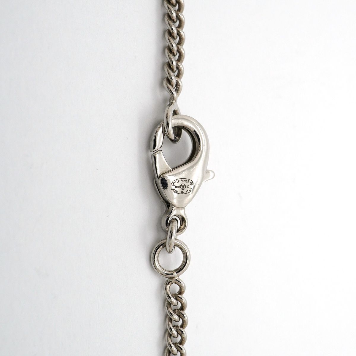 Chanel Necklace CC Logo Camellia Metal Rhinestone Silver — view 5