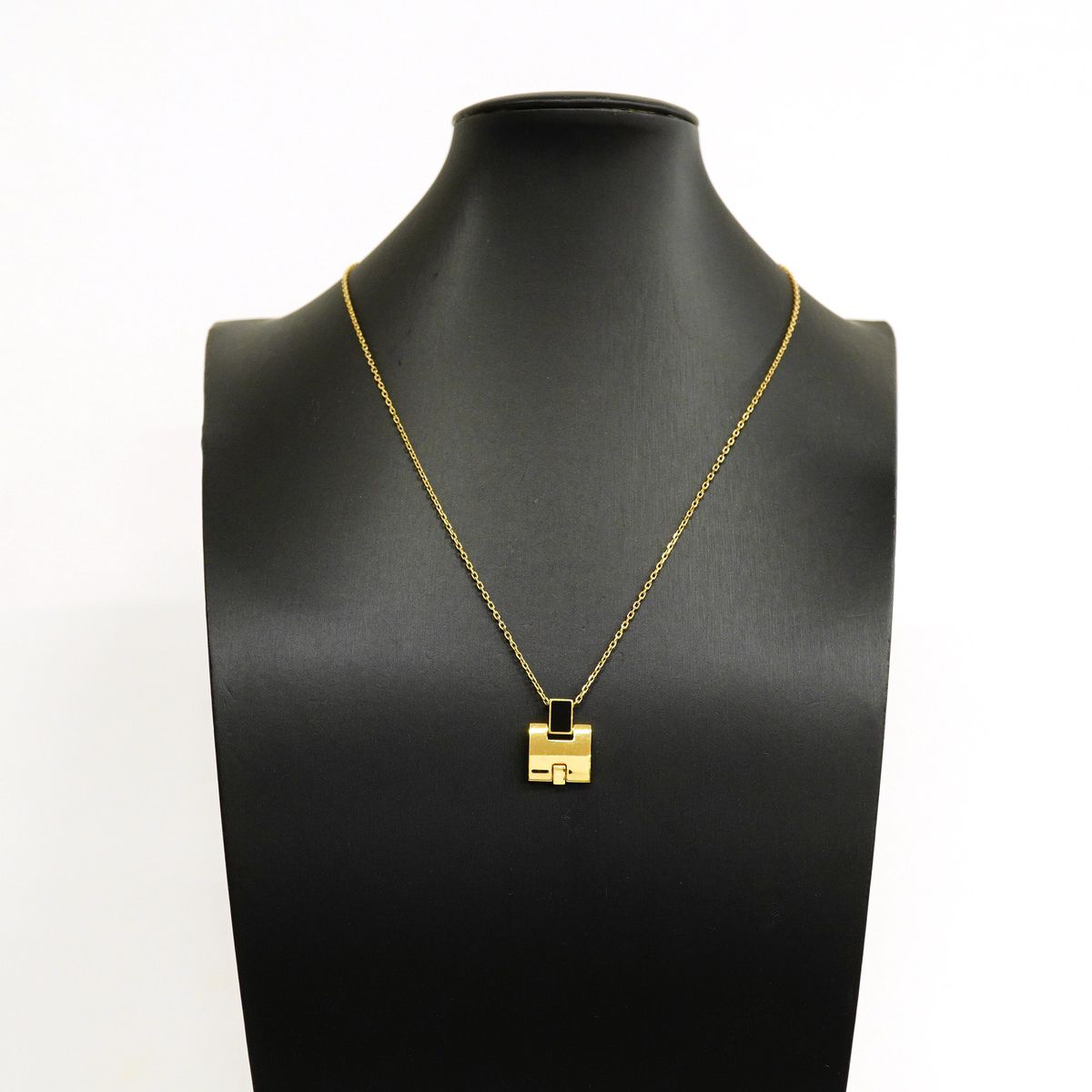 Hermes Necklace Irene Gold Plated Black — view 6