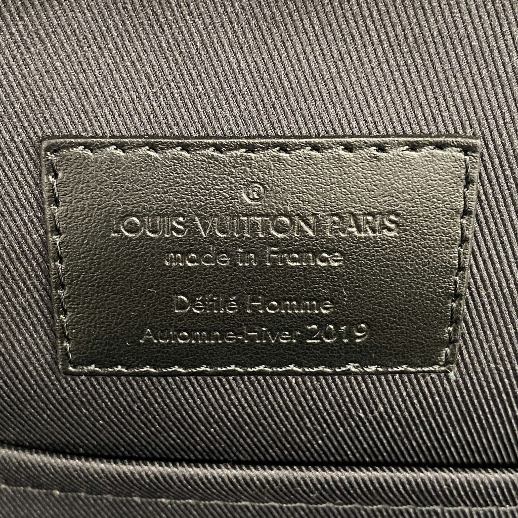 Louis Vuitton Backpack Taiga Rainbow Soft Trunk PM Noir — view 5