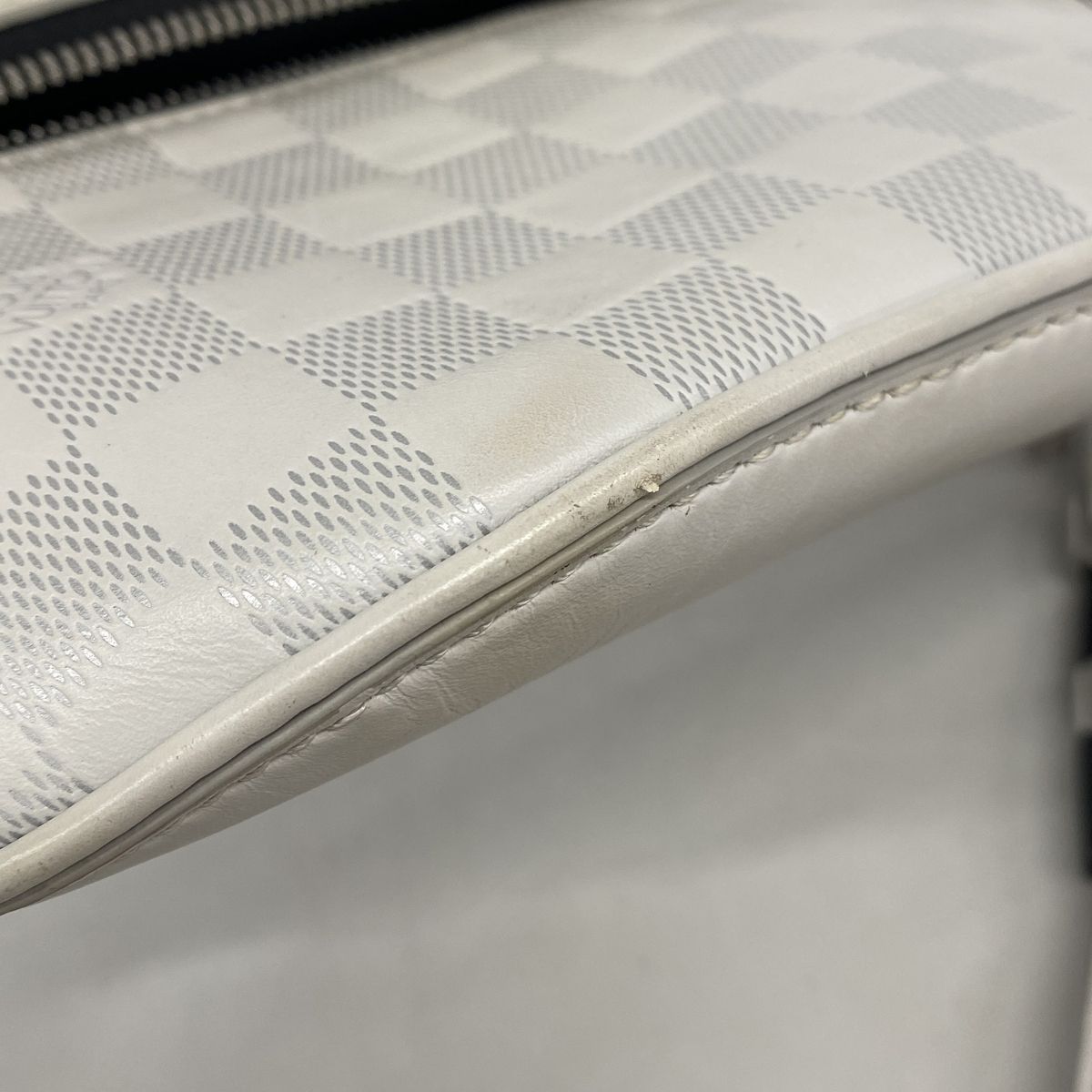 Louis Vuitton Waist Bag Damier Infini Blanc — view 8