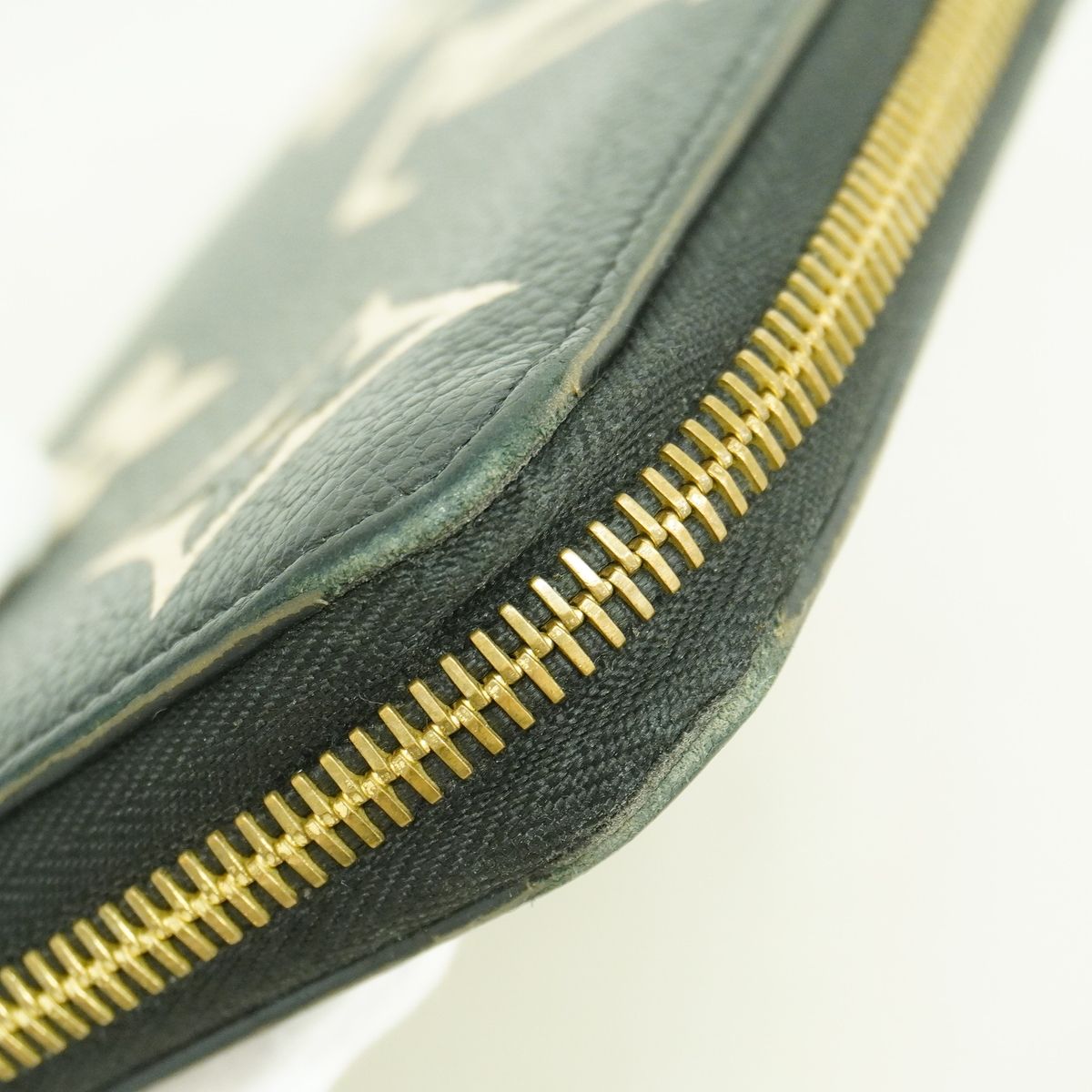 Louis Vuitton Wallet Monogram Empreinte Bicolor Zippy Black Beige — view 6