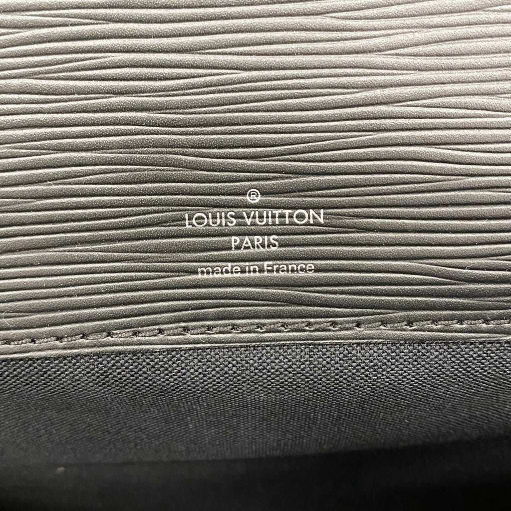 Louis Vuitton Clutch Epi Neo Belaia Noir — view 5