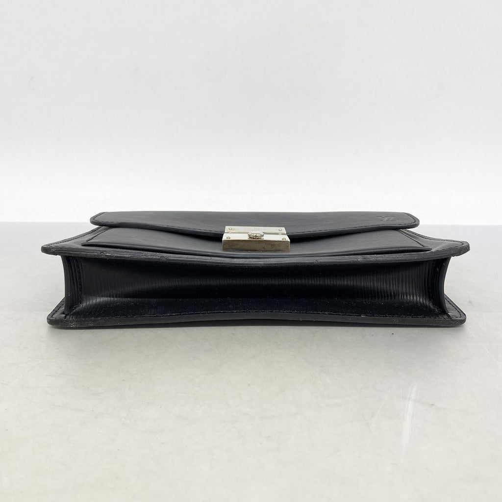 Louis Vuitton Clutch Epi Neo Belaia Noir — view 3