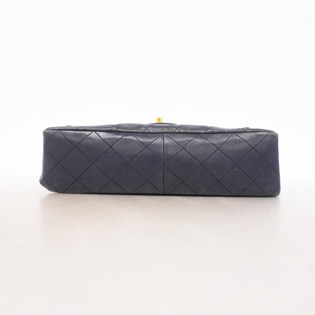 Chanel Shoulder Bag Quilted Lambskin Navy Gold — view 3