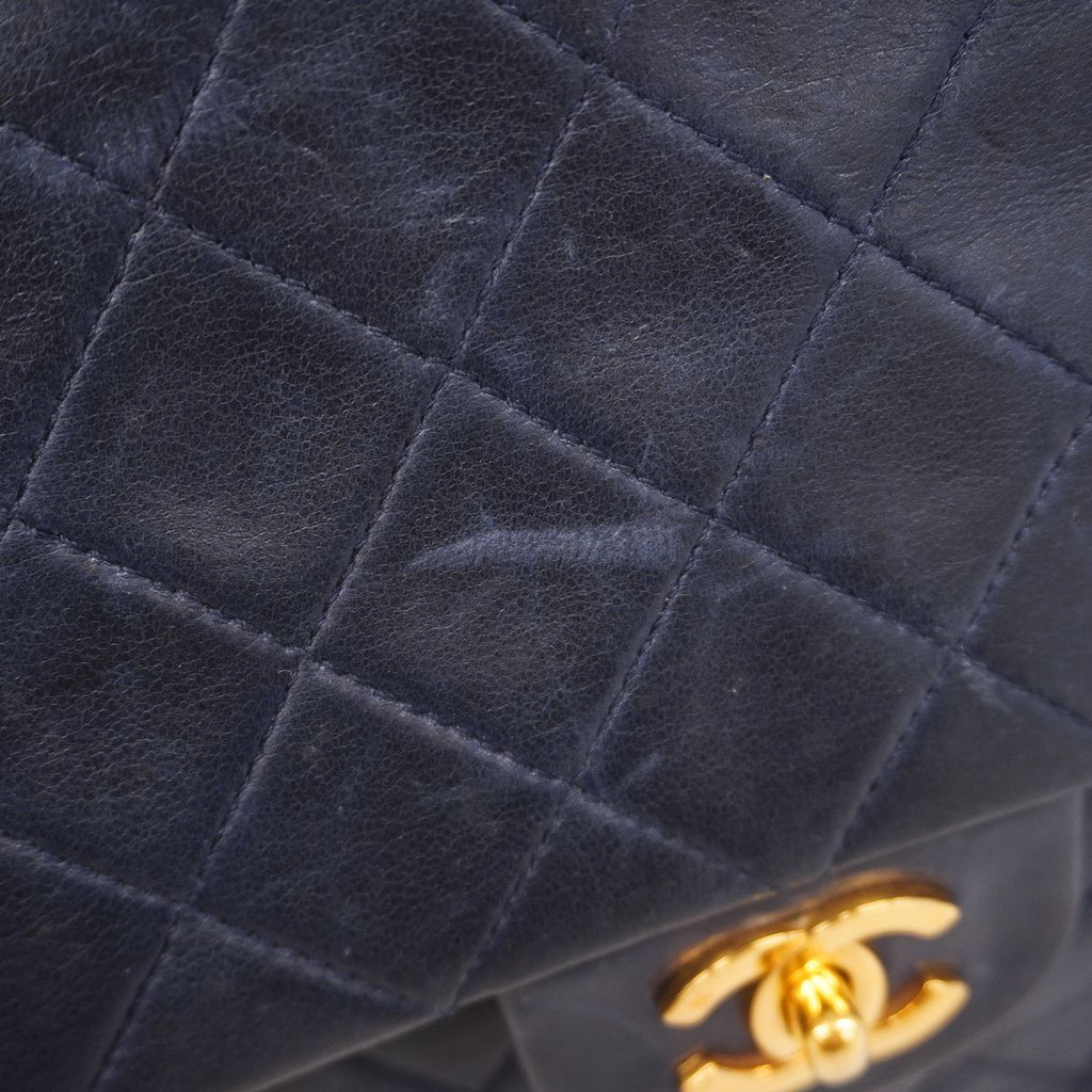 Chanel Shoulder Bag Quilted Lambskin Navy Gold — view 8