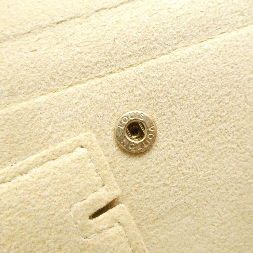 Louis Vuitton Case Monogram — view 6