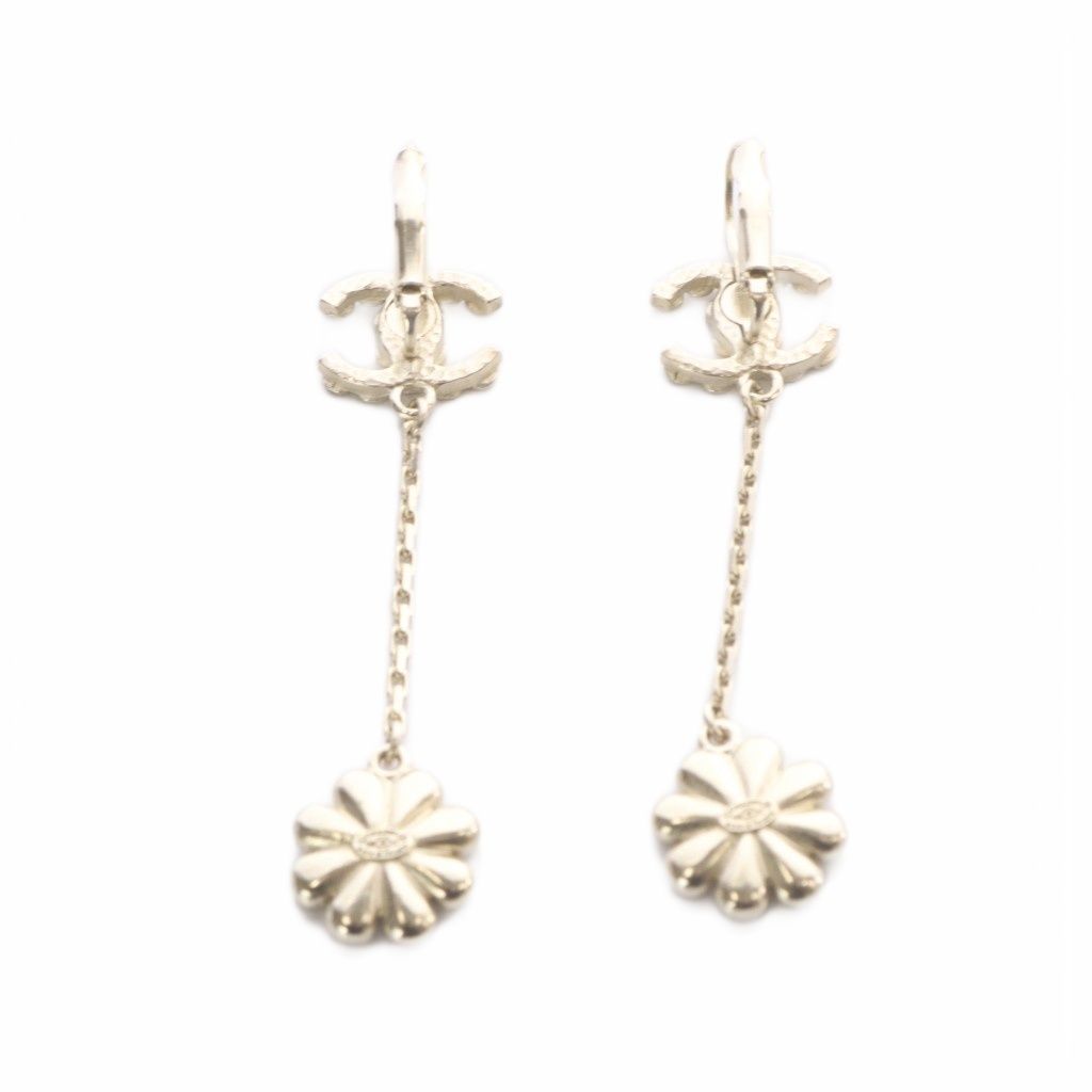 Chanel 18C CC Logo Rhinestone Flower Drop Earrings Gold — view 7