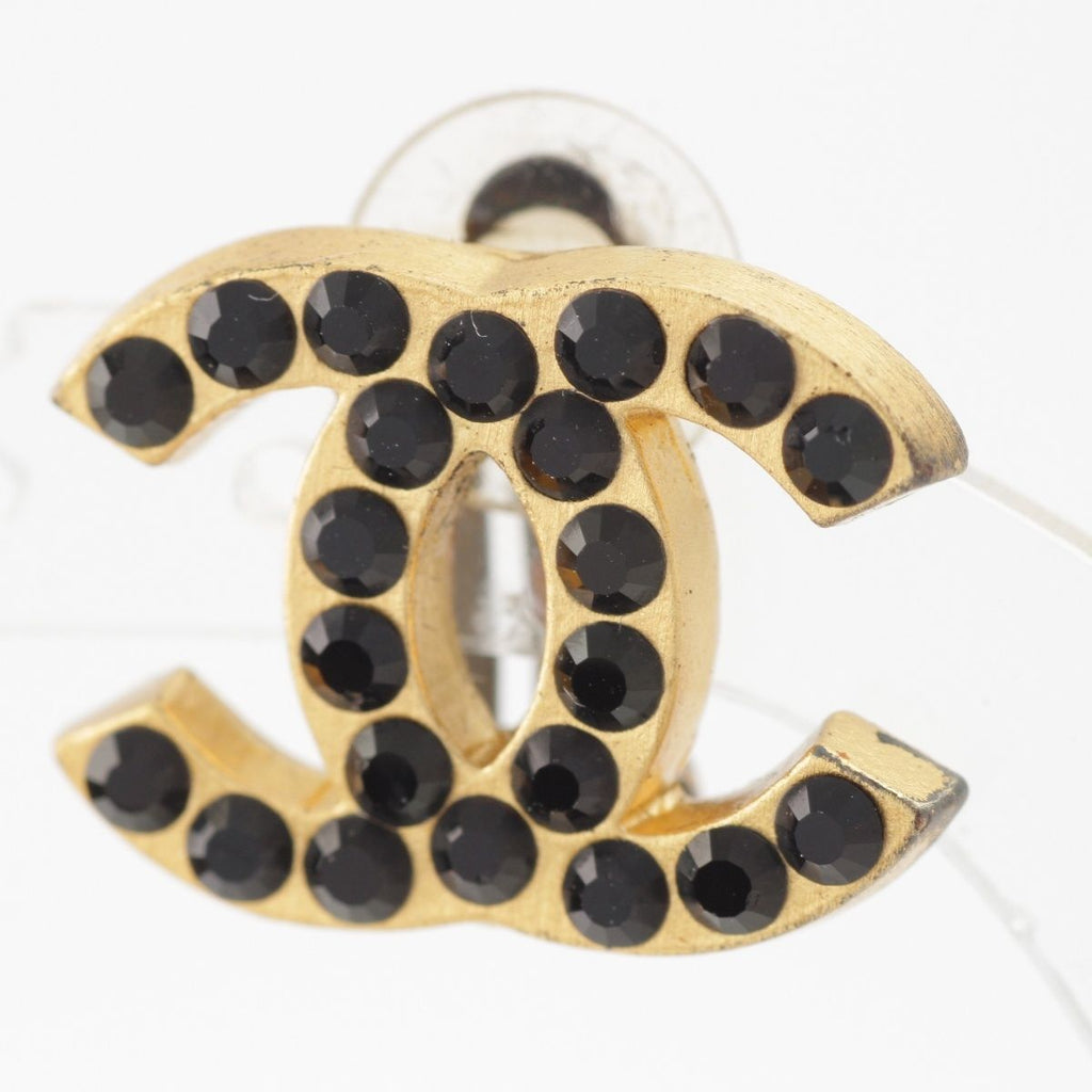 Chanel 01A Rhinestone CC Logo Earrings Black — view 3