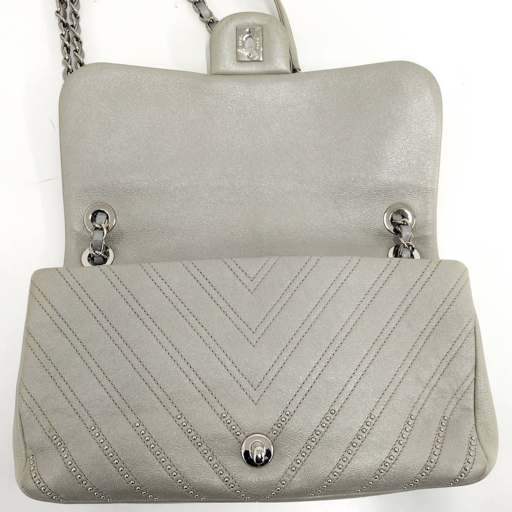 Chanel Chevron Chain Shoulder Bag V-stitch Studs Leather Gray — view 7